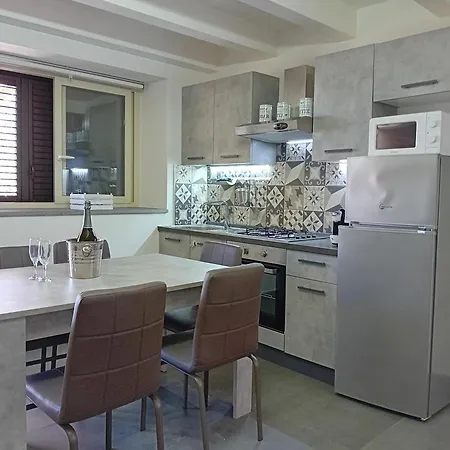 Brezza Marina * Giardini Naxos